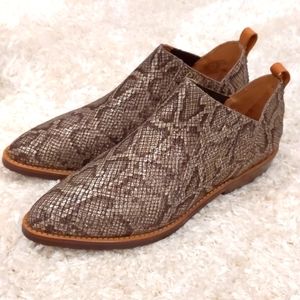 Gentle Souls Neptune Western Booties NWB